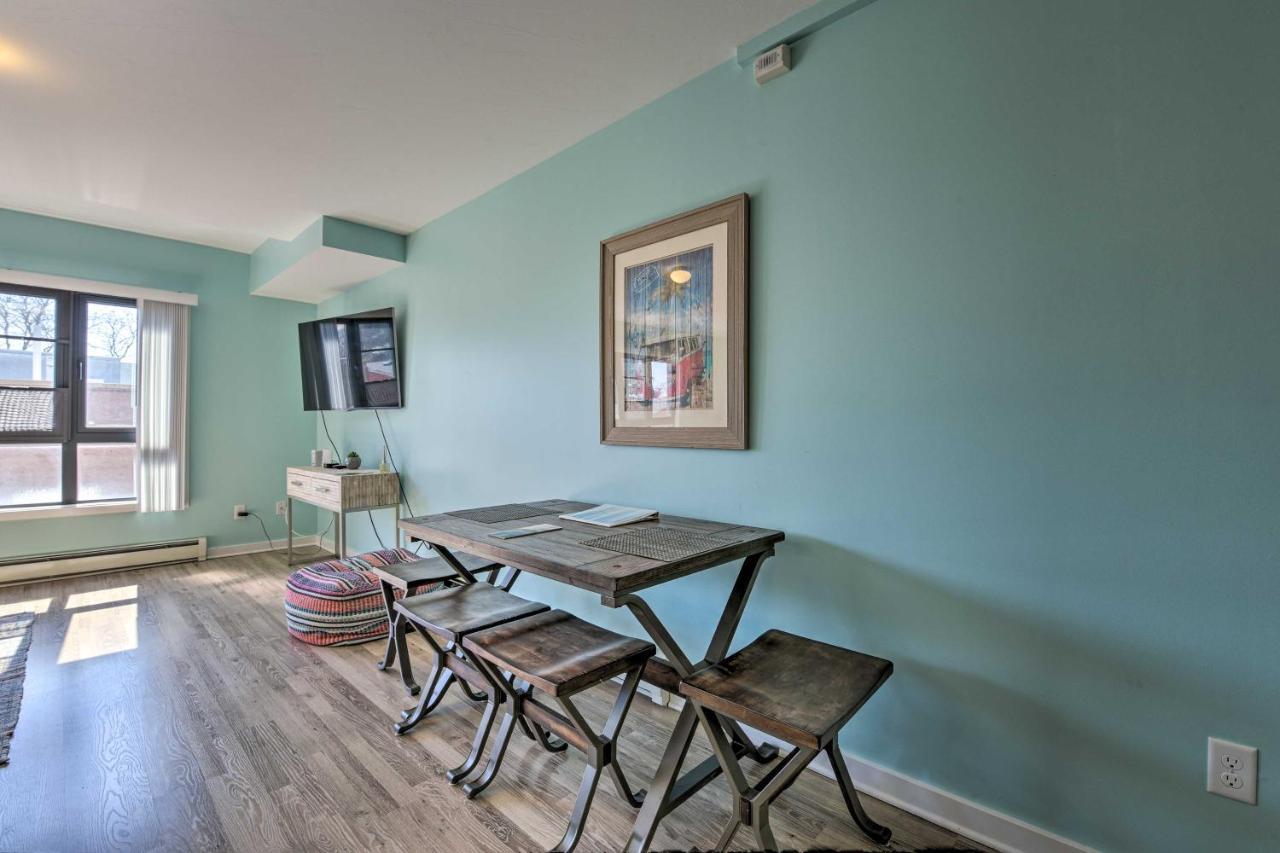 Downtown Saugatuck Condo, Near Oval Beach! Ngoại thất bức ảnh