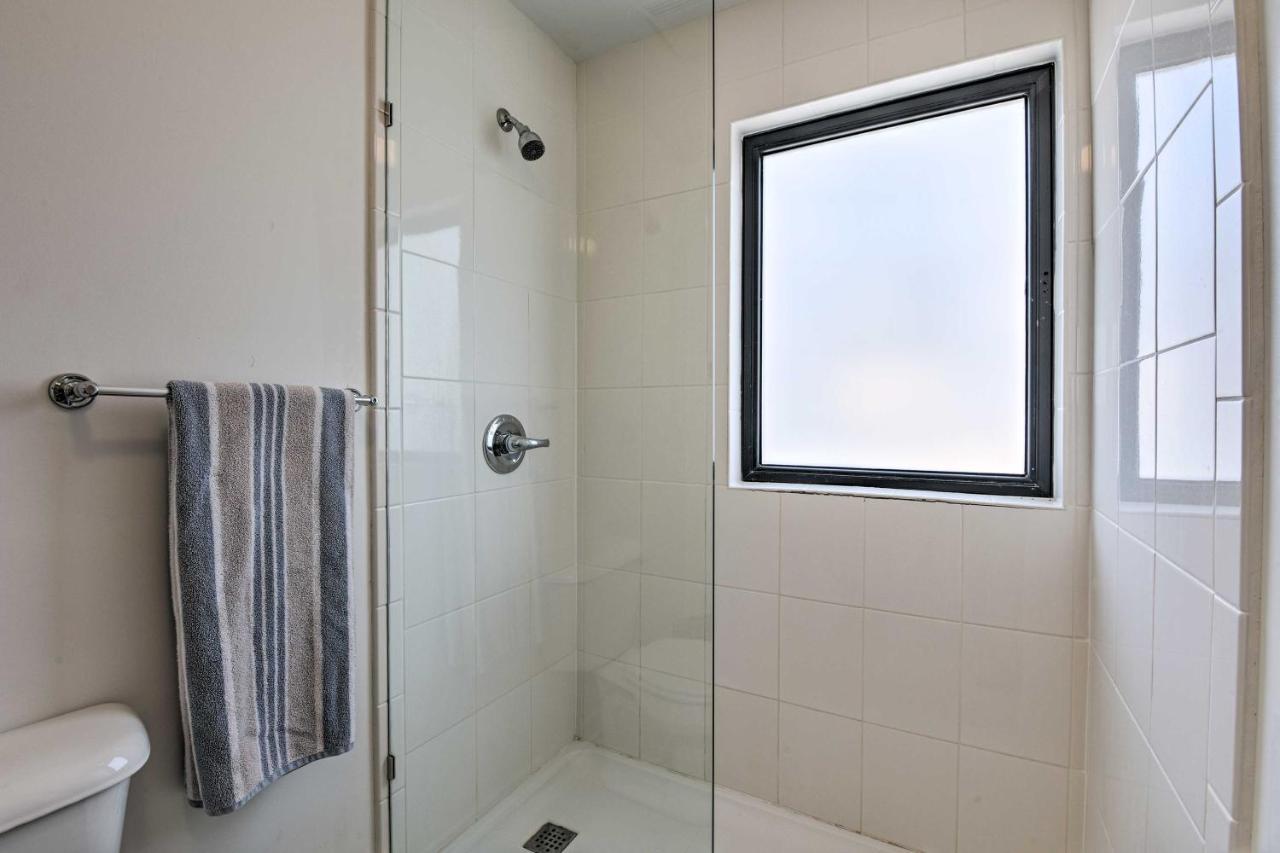 Downtown Saugatuck Condo, Near Oval Beach! Ngoại thất bức ảnh